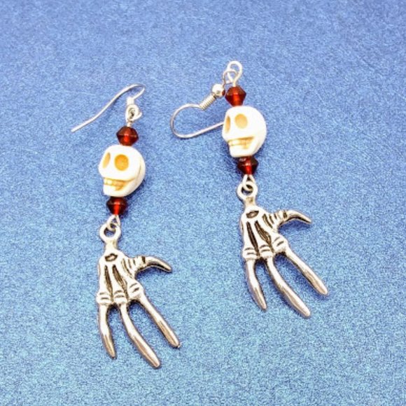 *SKULL & SKELETON HAND EARRINGS *GOTHIC*HALLOWEEN*HAND CRAFTED*UNISEX* - Picture 3 of 4
